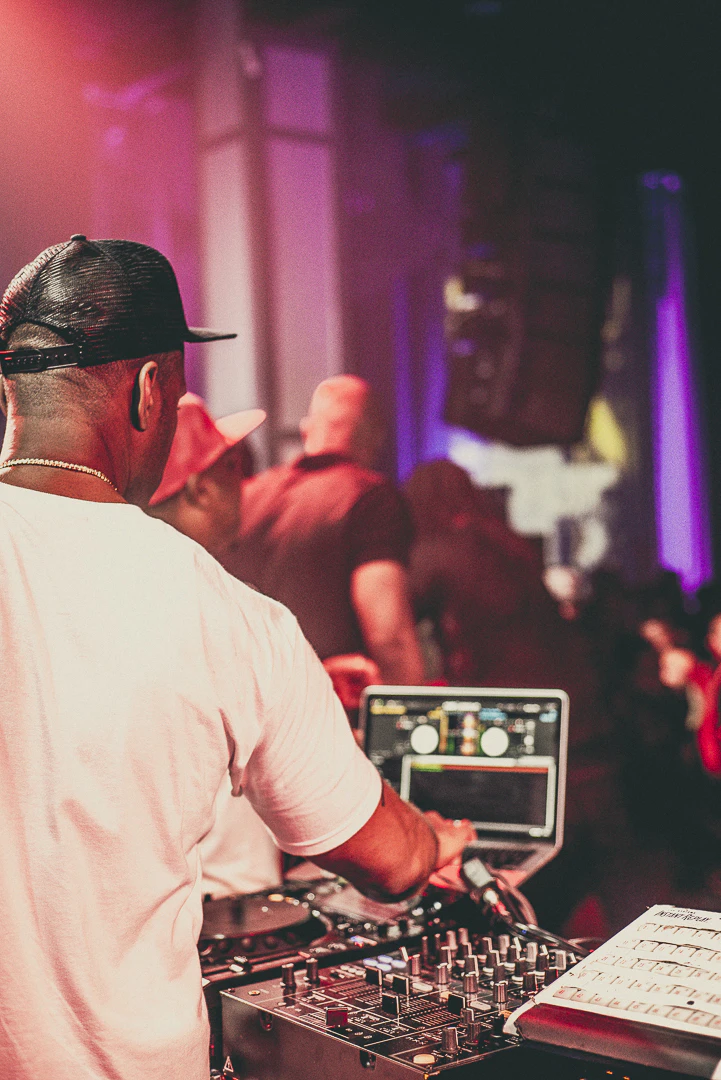 Club Loko Dj Whoo Kid